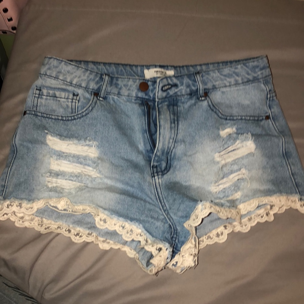 booty jean shorts